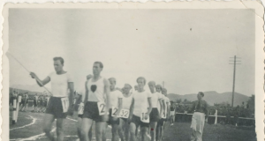 Moment parakalimi i nje grupi sportistash